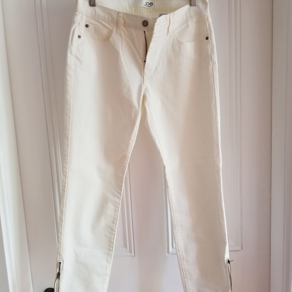 Joe Fresh White Jeans.